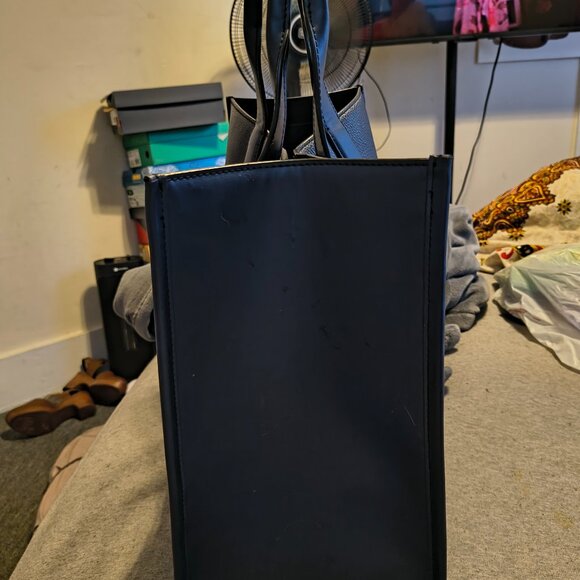 Michael Kors Cooper Logo Embossed Pebbled Leather Tote Bag (Navy Blue) - Picture 4 of 5